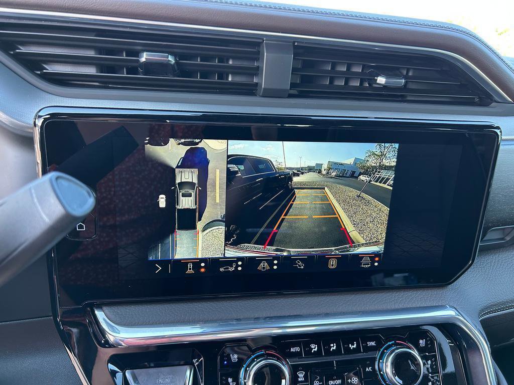 New 2025 GMC Sierra 2500 Denali w/ Denali Reserve Package image 10