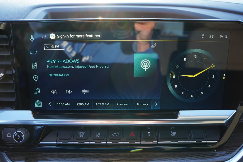 Certified 2025 Chevrolet Silverado 2500 LT w/ Convenience Package image 24