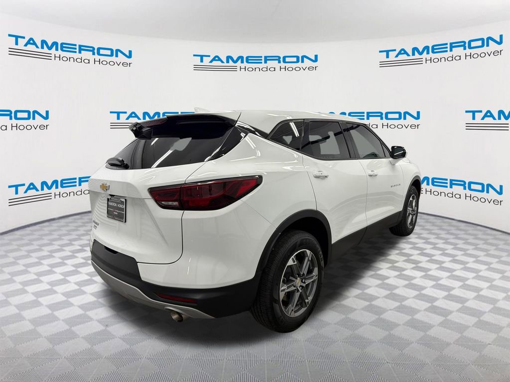Used 2023 Chevrolet Blazer LT image 5
