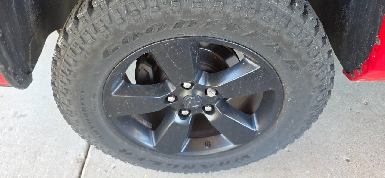 Used 2015 RAM 1500 Tradesman w/ Popular Equipment Group RWD image 14