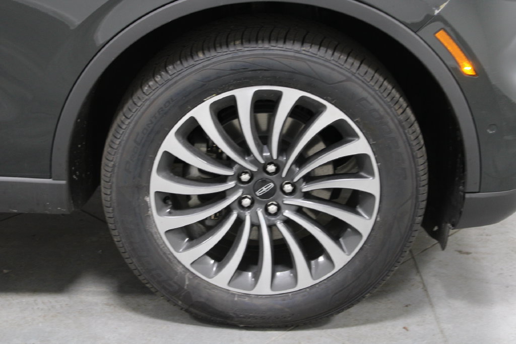 Used 2023 Lincoln Aviator Reserve w/ Equipment Group 201A AWD/4WD image 13