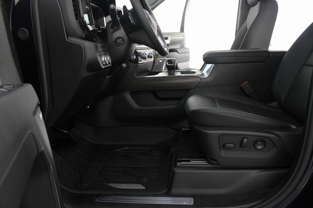 New 2026 GMC Sierra 1500 SLT w/ SLT Premium Plus Package image 18
