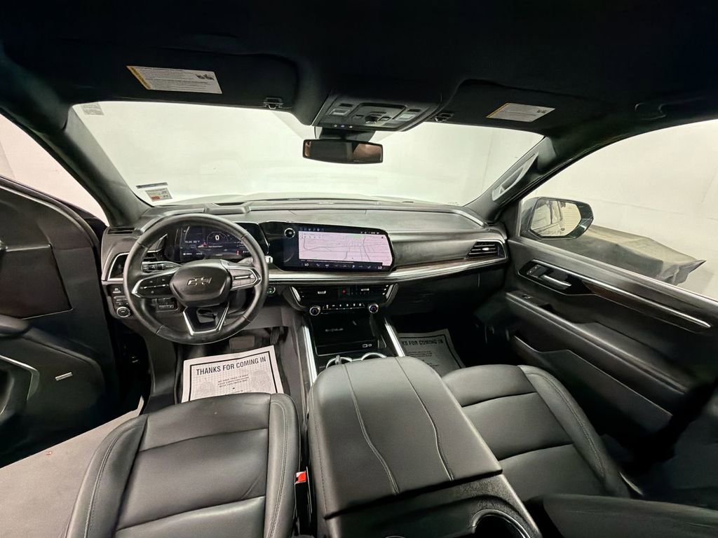 Used 2025 Chevrolet Tahoe Z71 w/ Comfort Package image 20