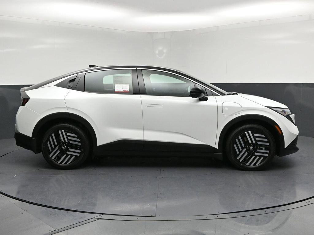 New 2026 Nissan Leaf SV+ w/ Floor Mat Package (SV+) image 29