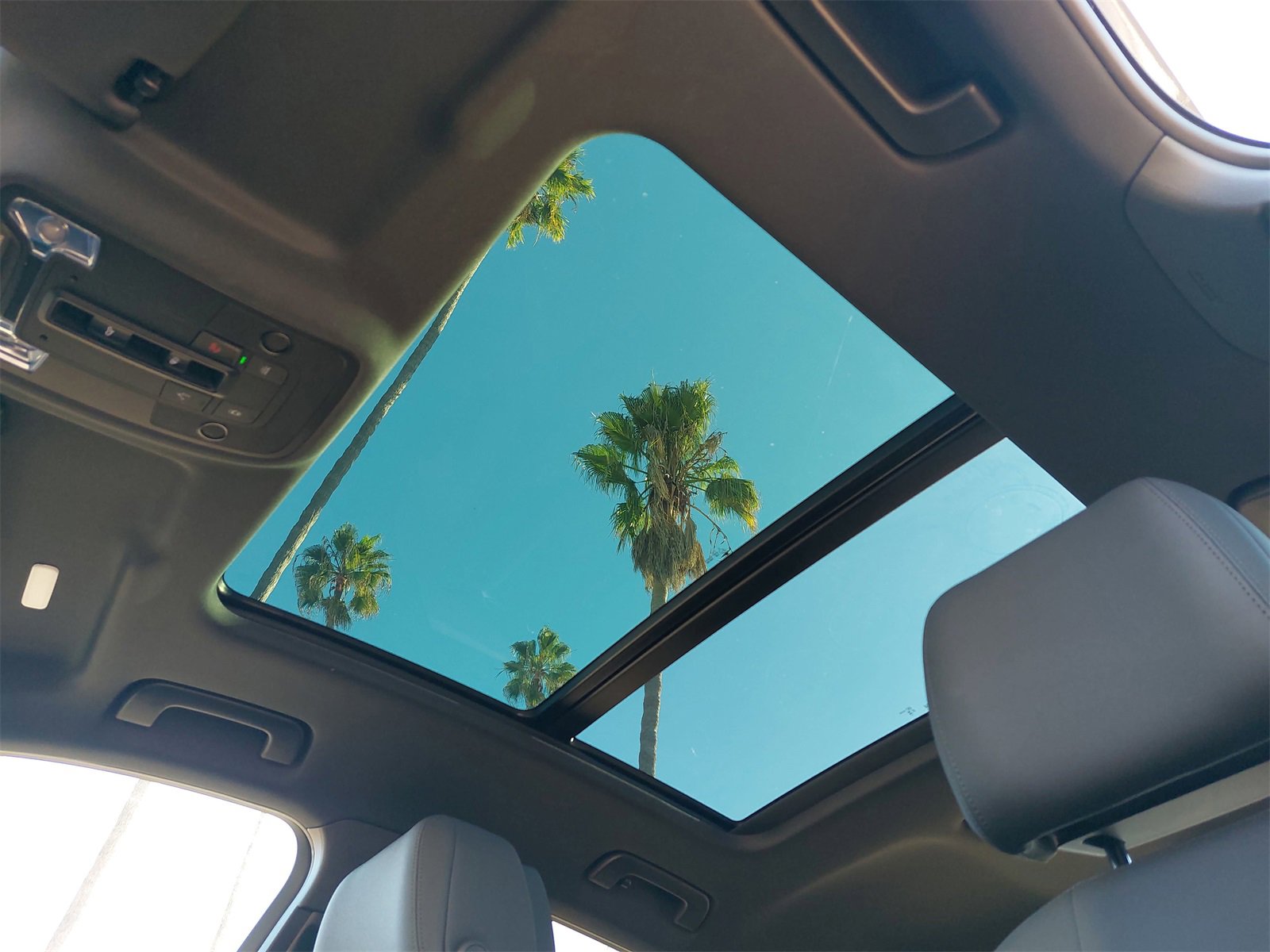 Used 2025 Audi Q3 2.0T Premium w/ Convenience Package image 30