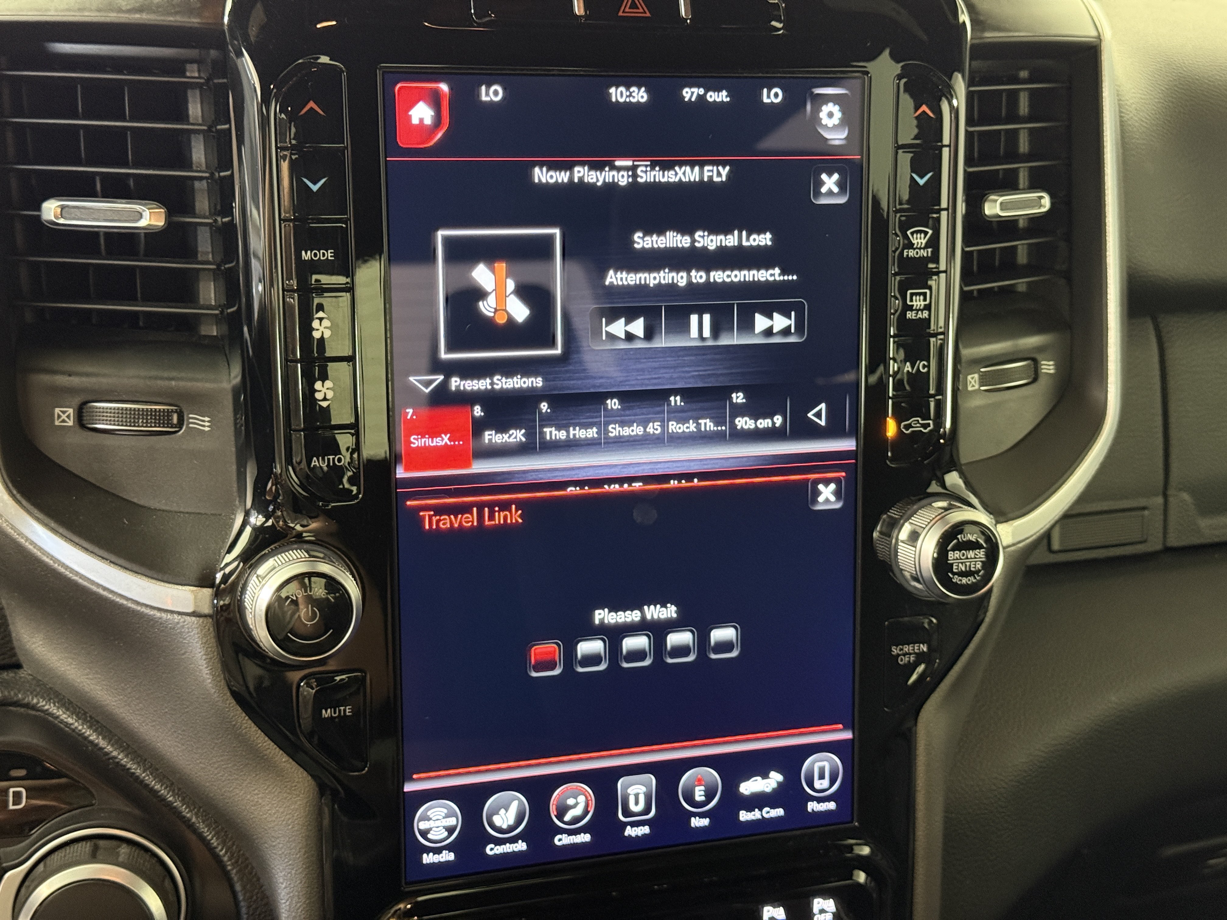 Used 2020 RAM 1500 Big Horn RWD image 18