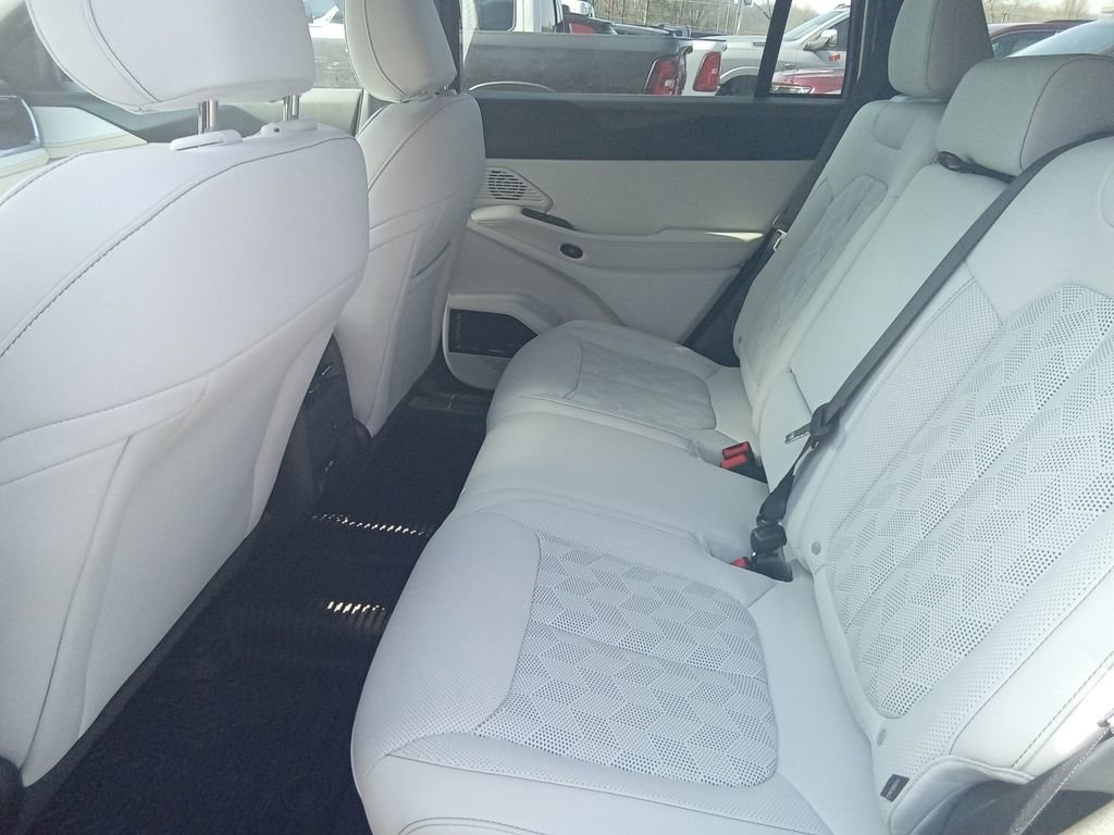 New 2026 Jeep Cherokee Overland w/ Advanced Pro Tech Group image 26