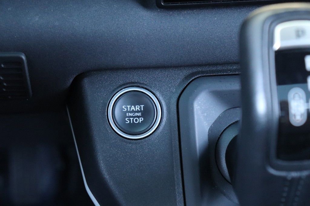 Used 2022 Land Rover Defender 110 SE AWD/4WD image 44