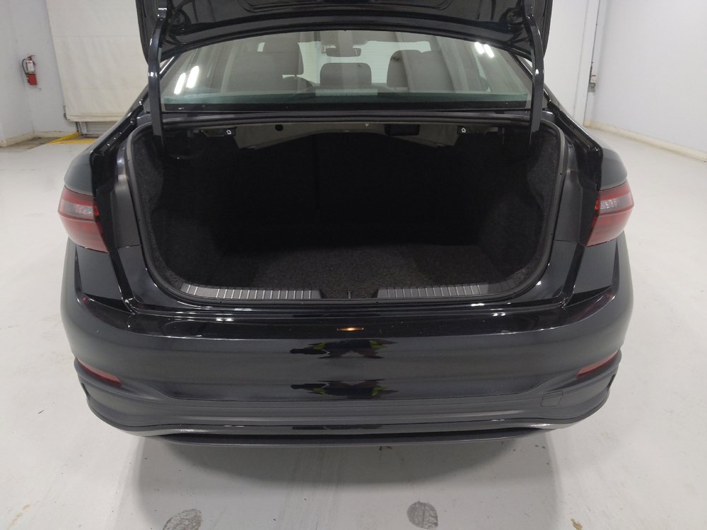 Used 2025 Volkswagen Jetta S FWD image 29