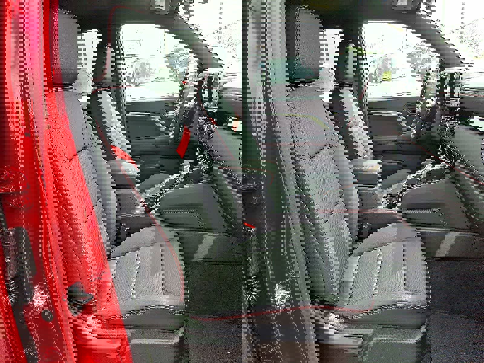 Used 2026 Chevrolet Colorado Z71 w/ Technology Package image 32