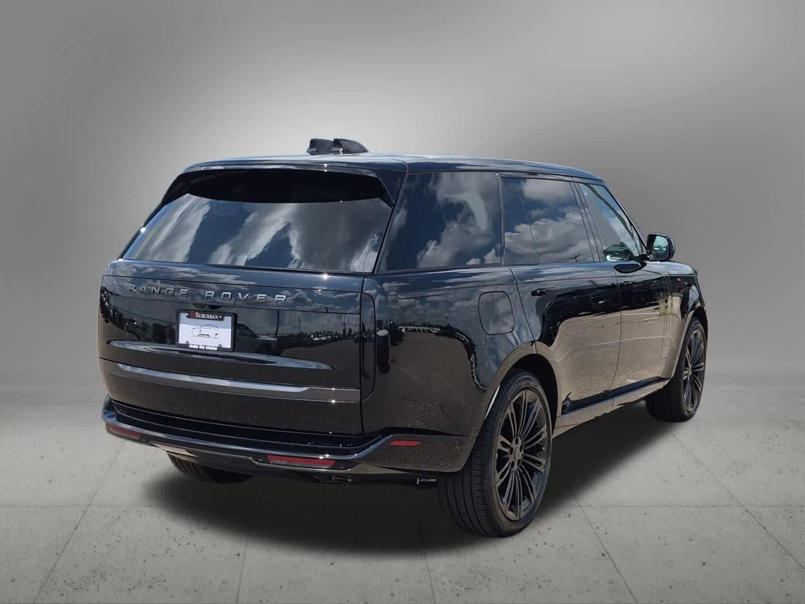 New 2026 Land Rover Range Rover Long Wheelbase SE AWD/4WD image 6