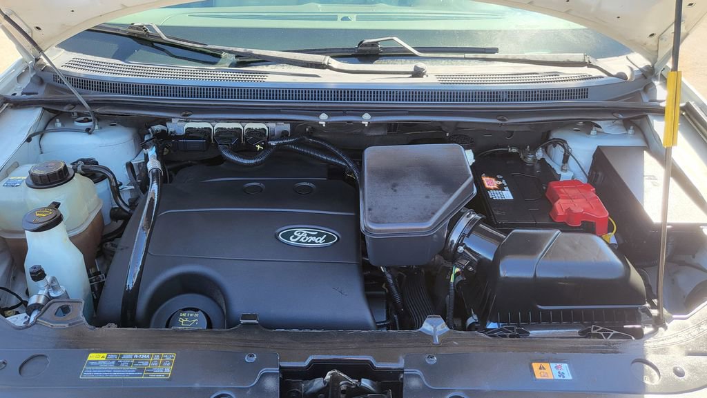 Used 2013 Ford Edge SEL image 36
