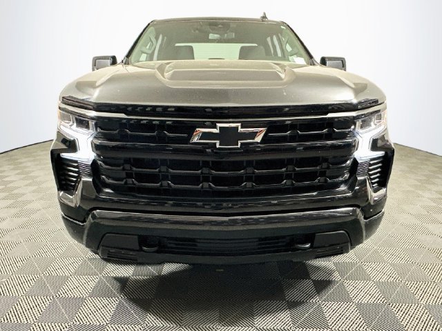 Used 2026 Chevrolet Silverado 1500 RST AWD/4WD image 3