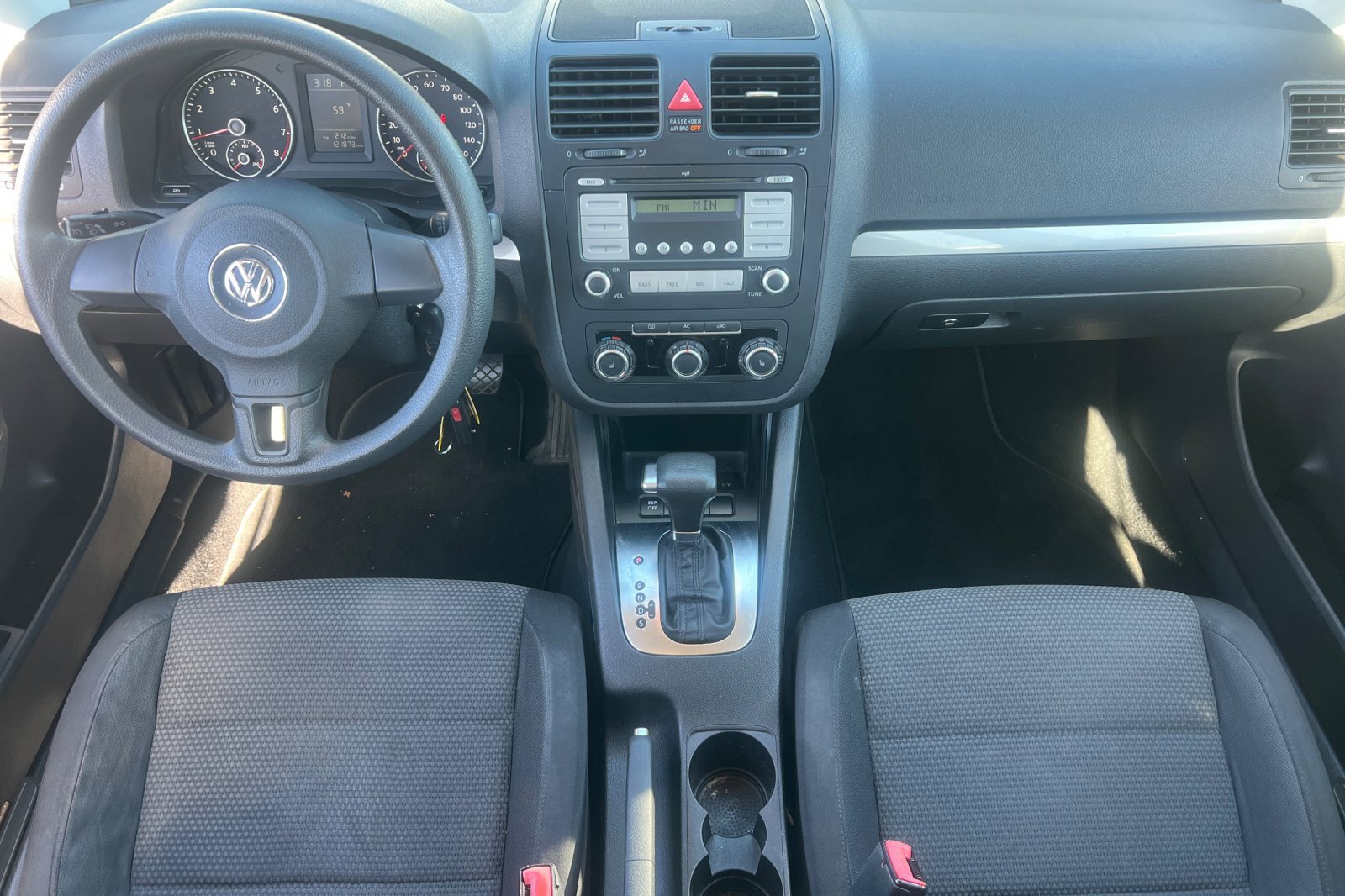 Used 2010 Volkswagen Jetta S image 10