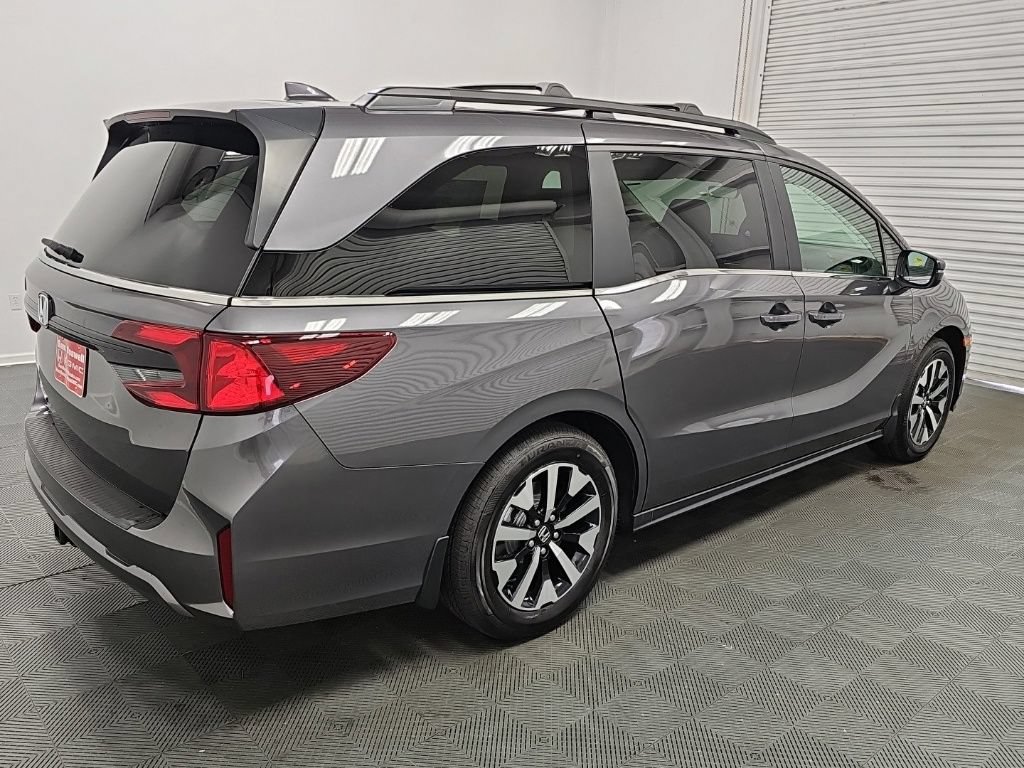 New 2026 Honda Odyssey EX-L image 8