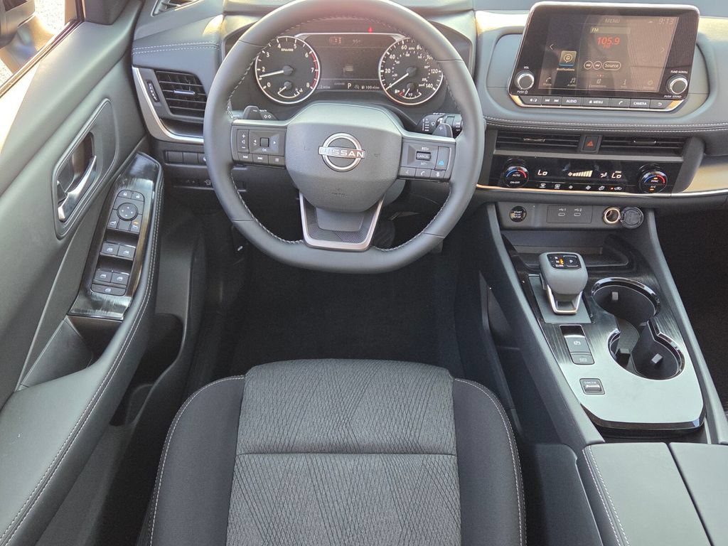 New 2026 Nissan Rogue SV FWD image 5