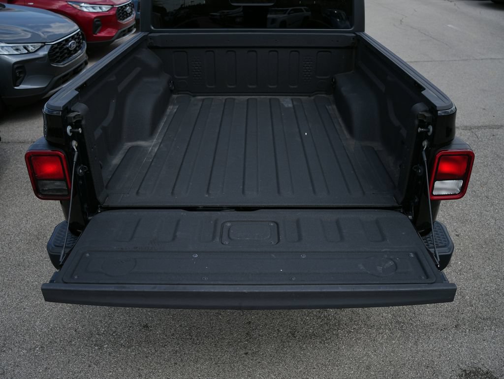 Used 2020 Jeep Gladiator Sport w/ Quick Order Package 24S AWD/4WD image 7