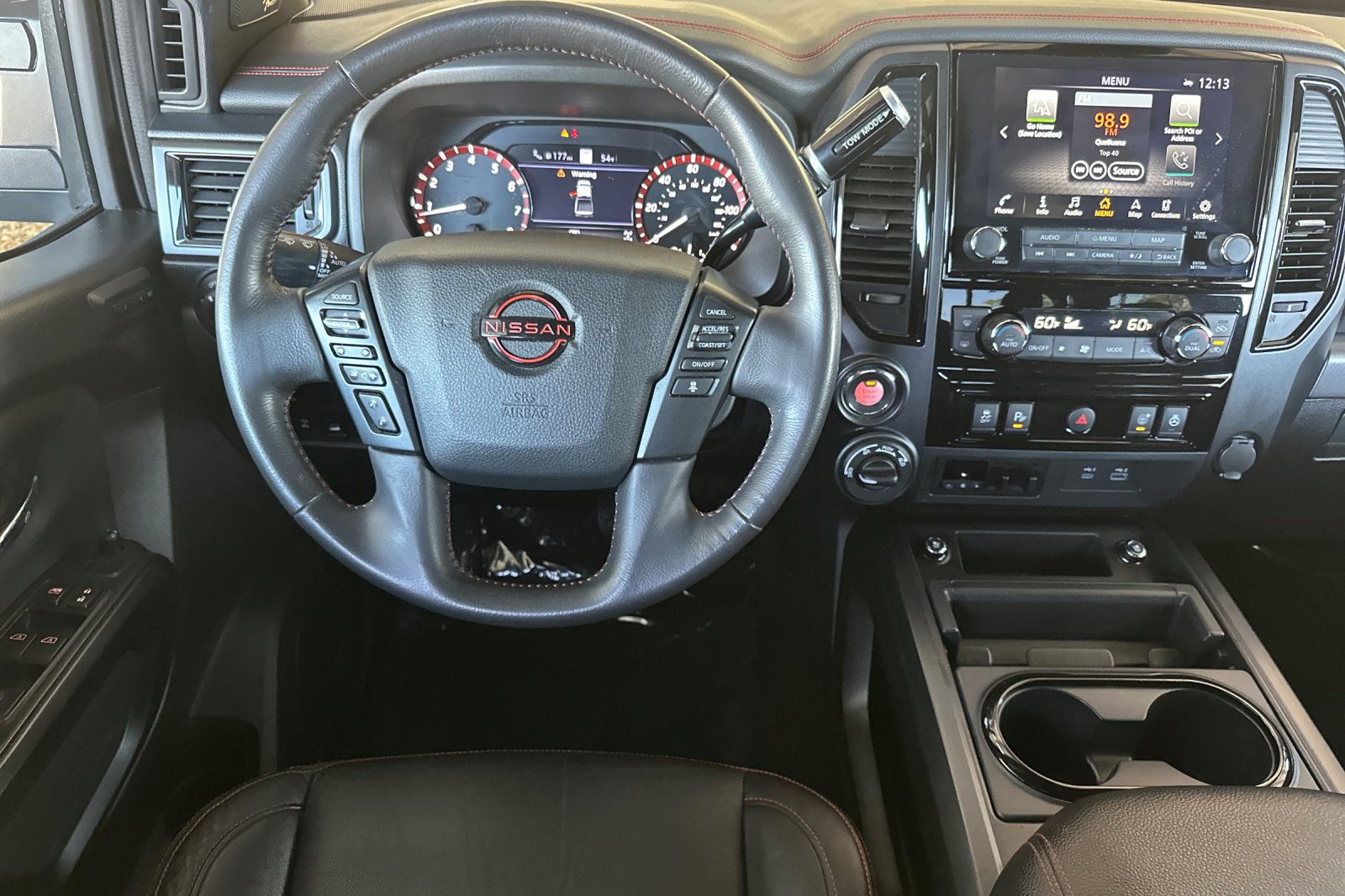 Used 2023 Nissan Titan PRO-4X w/ Pro-4x Convenience Package AWD/4WD image 16
