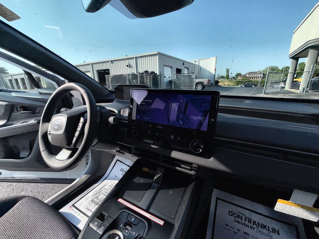 Used 2026 Toyota bZ FWD image 10