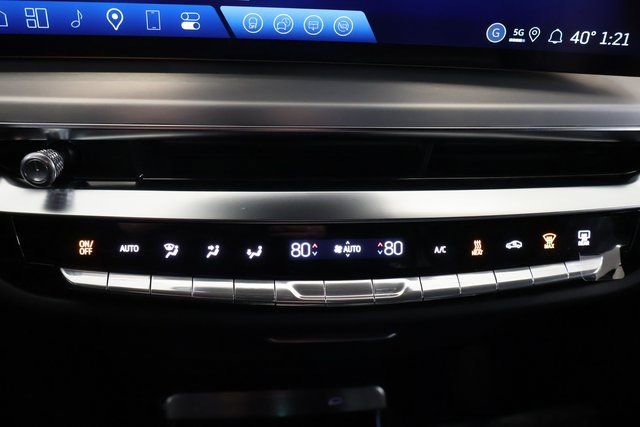 New 2026 Cadillac Lyriq Signature Luxury image 20