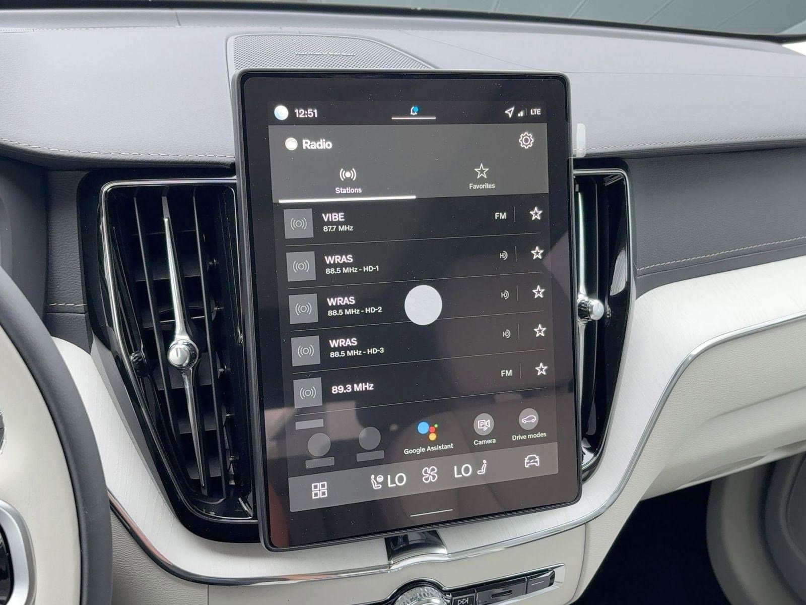 New 2026 Volvo XC60 T8 Ultra w/ Protection Package Premier image 21