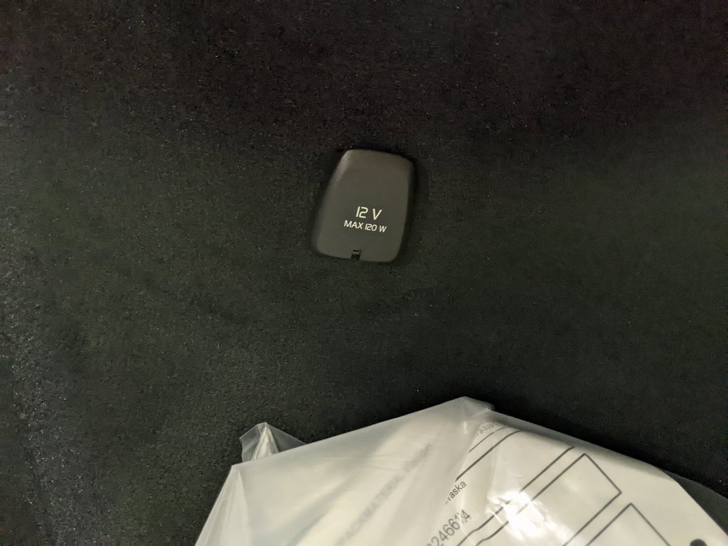 New 2026 Volvo XC90 B6 Plus w/ Protection Package Premier image 28