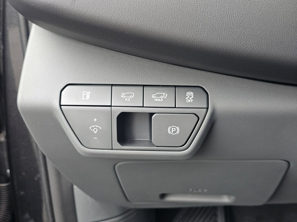 Certified 2024 Kia EV9 Wind AWD/4WD image 37