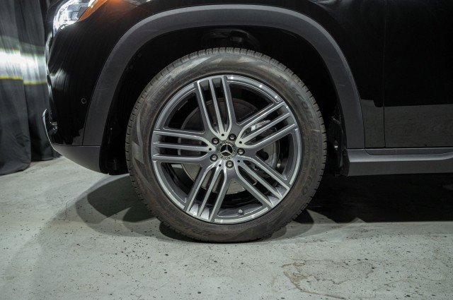 Certified 2026 Mercedes-Benz GLS 450 4MATIC image 7