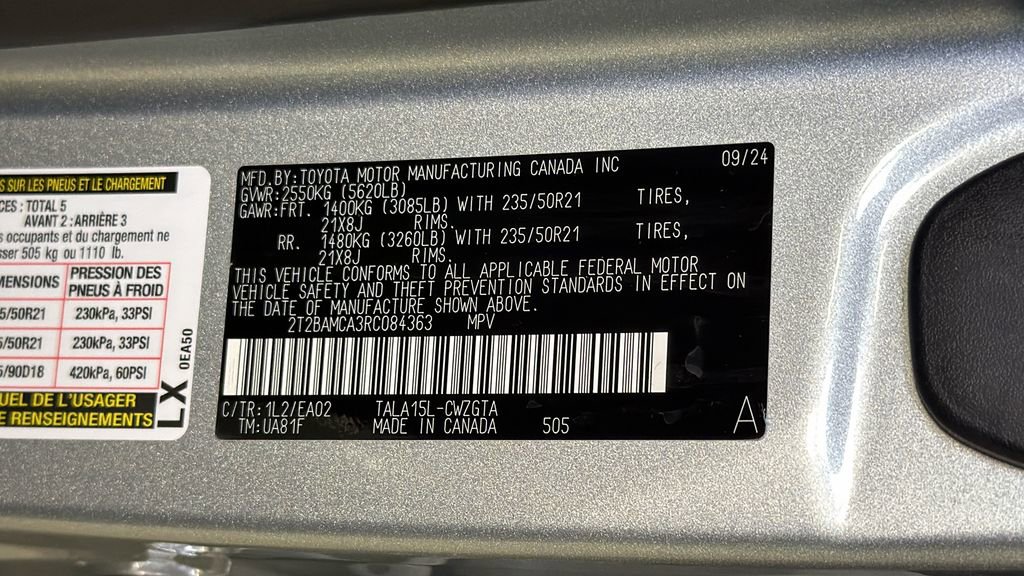 Certified 2024 Lexus RX 350 Premium w/ Kick Sensor & Tow Package AWD/4WD image 33