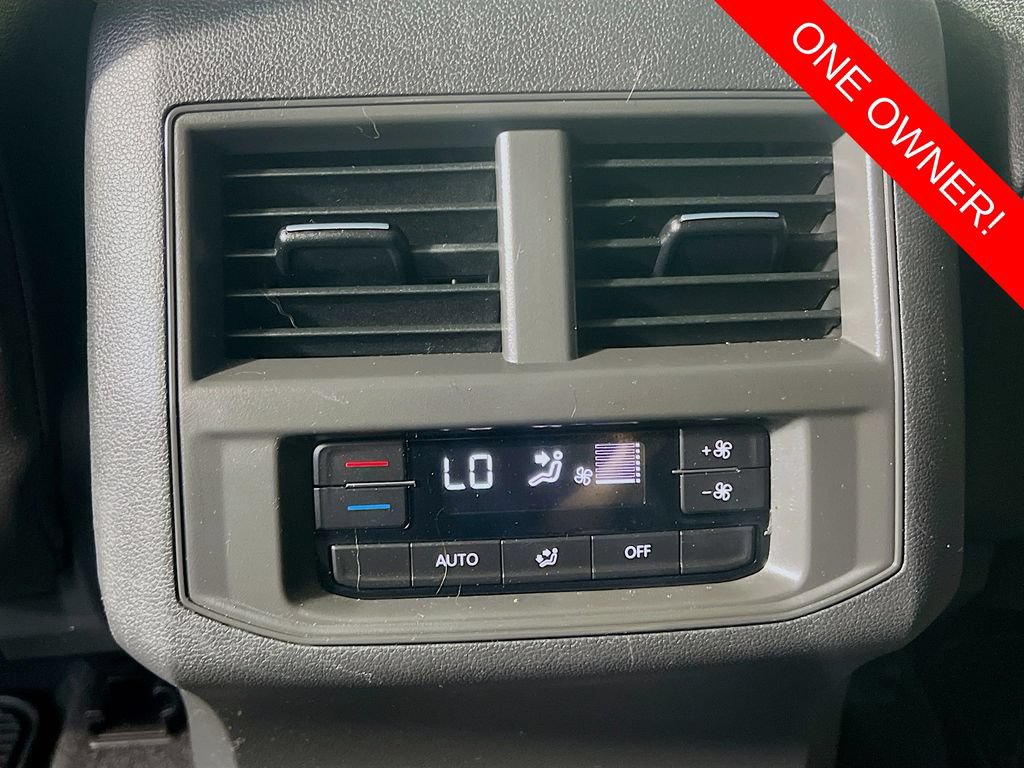 Used 2023 Volkswagen Atlas SE AWD/4WD image 24
