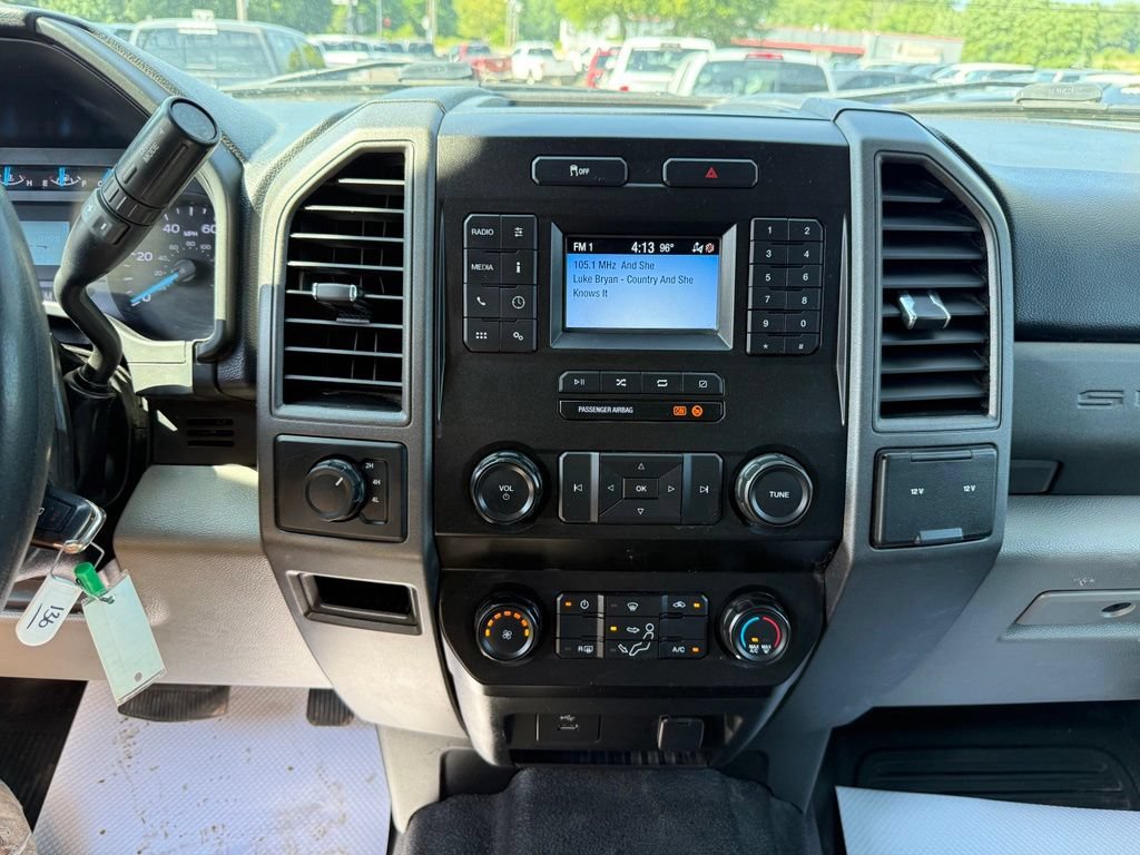 Used 2021 Ford F250 XL w/ Power Equipment Group AWD/4WD image 5