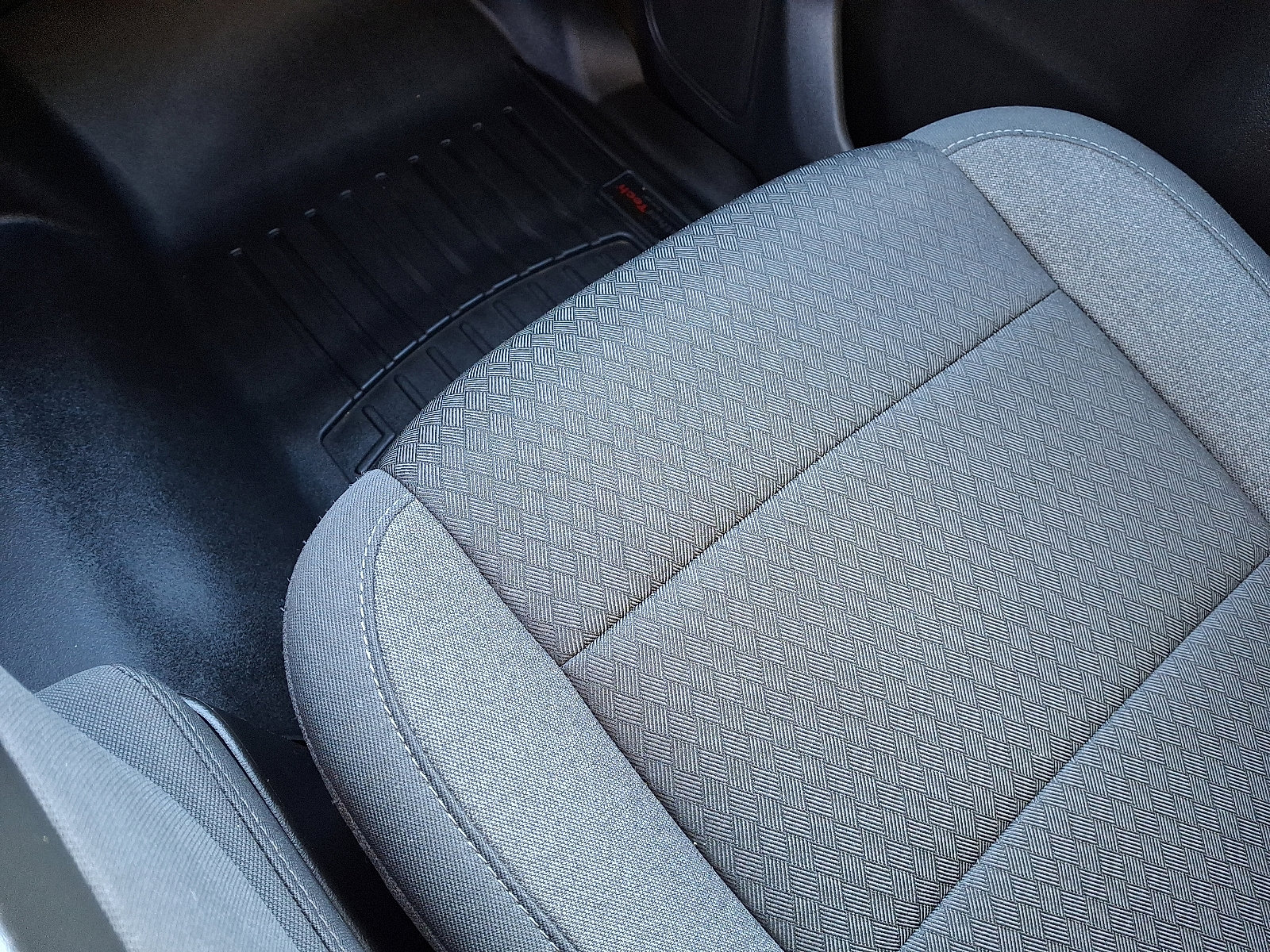 Used 2021 Chevrolet Silverado 1500 LT image 31