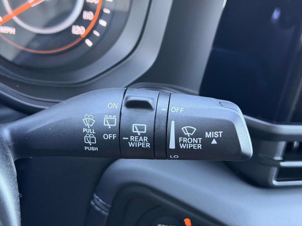 Used 2025 Jeep Wrangler Unlimited Rubicon w/ Safety Group AWD/4WD image 27