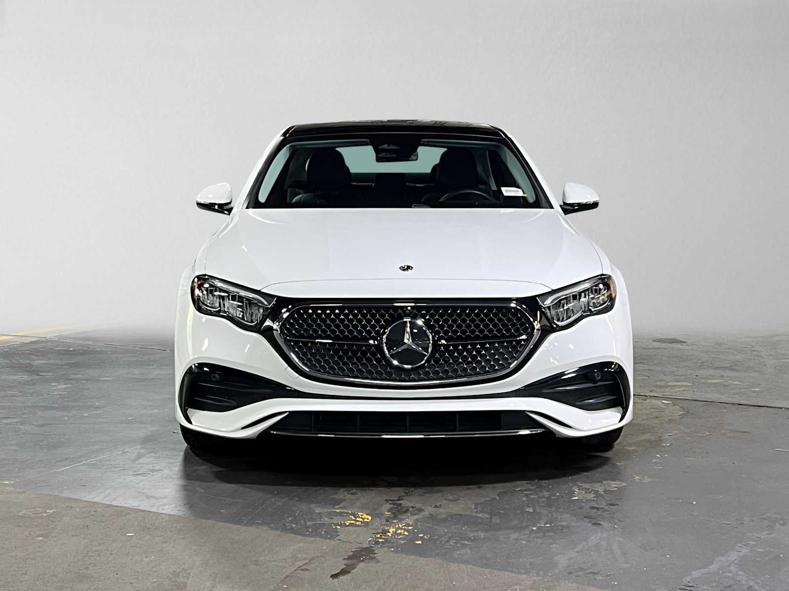 Used 2026 Mercedes-Benz E 350 4MATIC Sedan image 8
