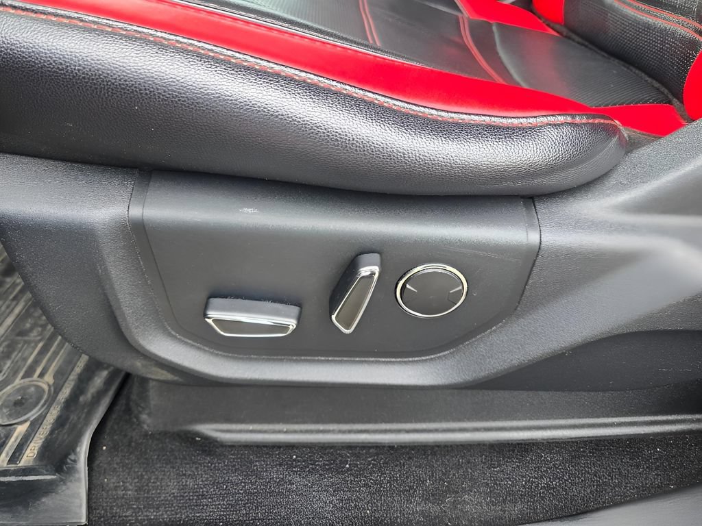 Used 2018 Ford F150 Lariat w/ Equipment Group 502A Luxury AWD/4WD image 14