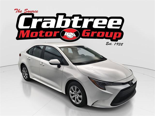 Certified 2024 Toyota Corolla LE image 1