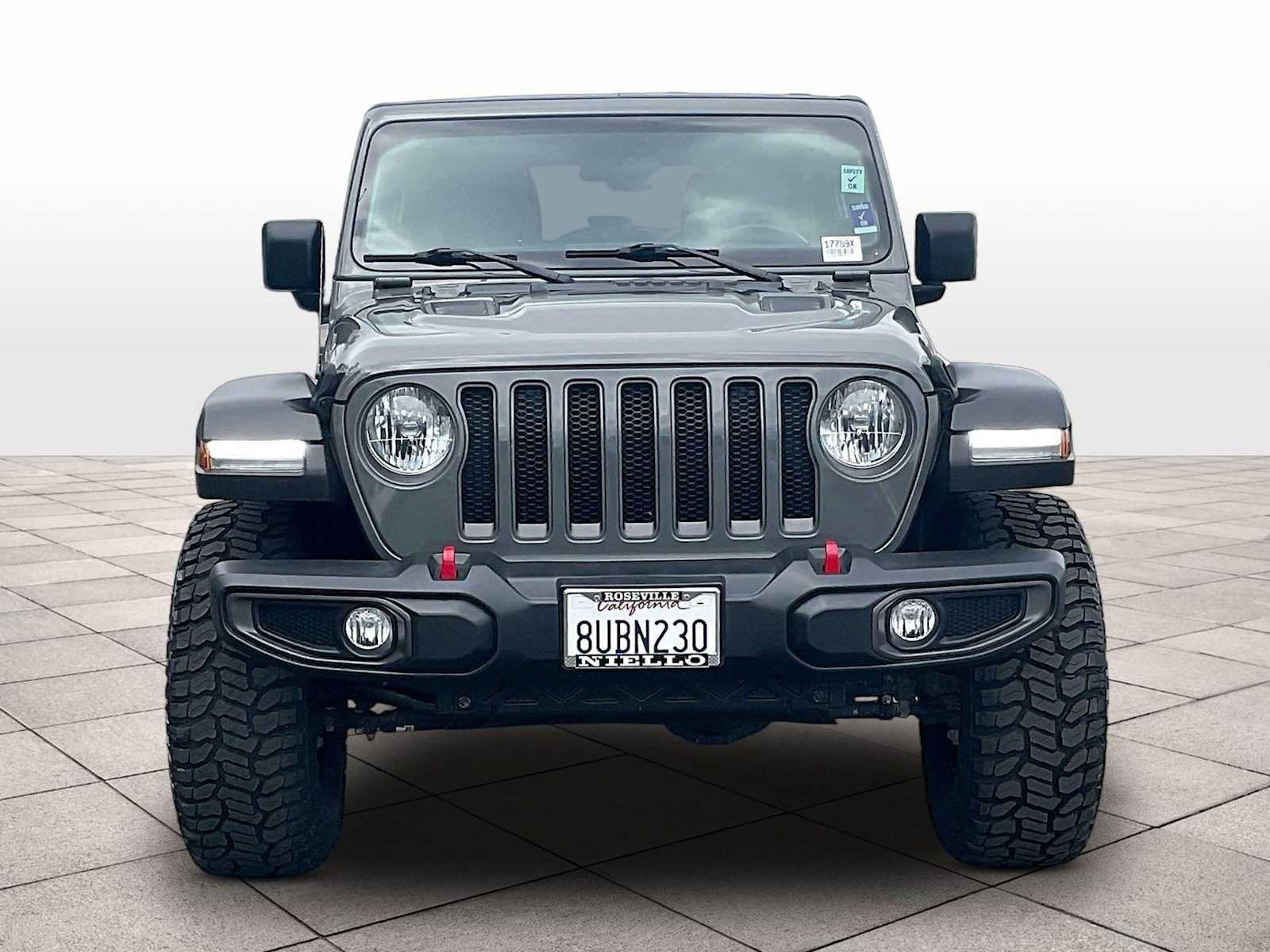 Used 2021 Jeep Wrangler Unlimited Rubicon w/ LED Lighting Group AWD/4WD image 3
