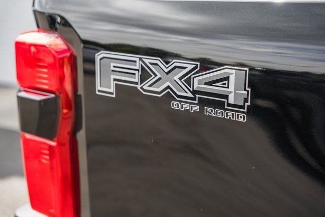 New 2026 Ford F250 Lariat image 25