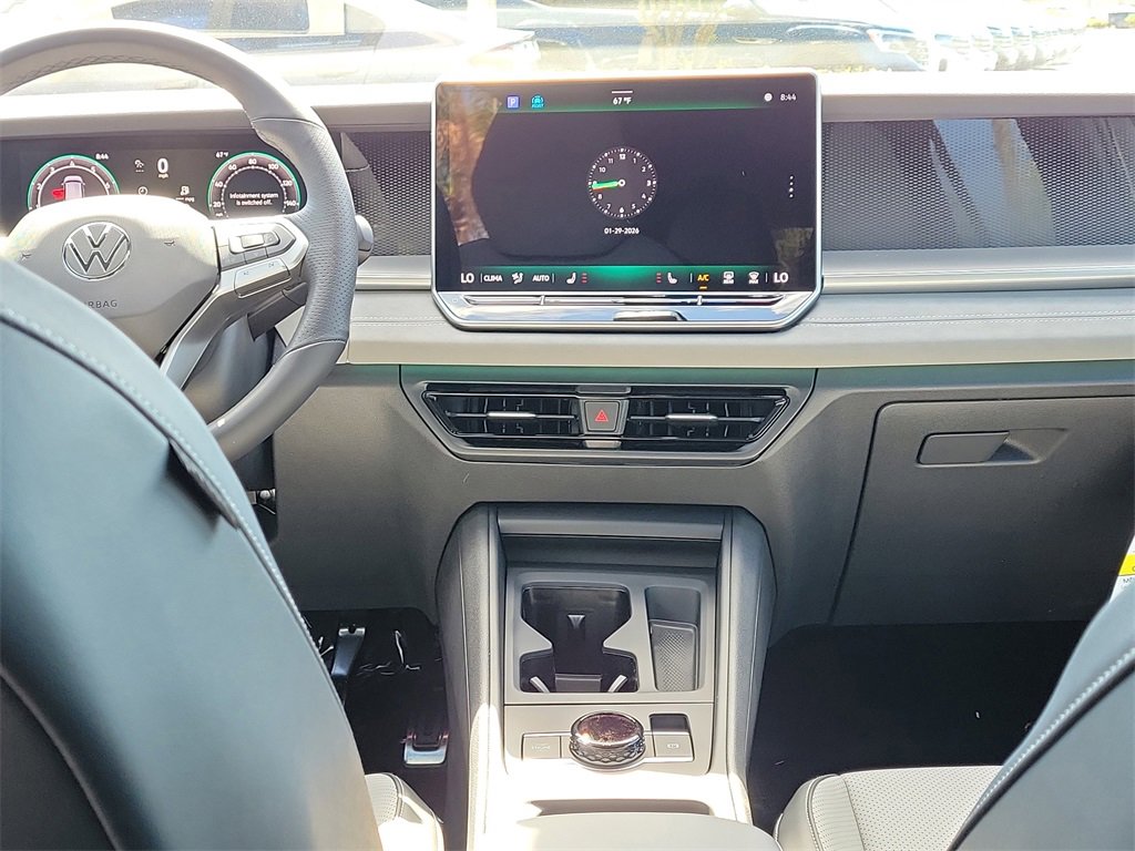 New 2026 Volkswagen Tiguan SE R-Line image 12