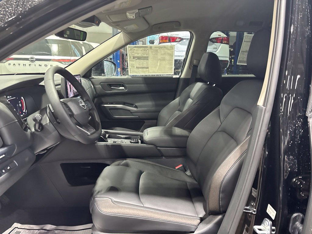 New 2026 Nissan Pathfinder SL w/ Cargo Package AWD/4WD image 12