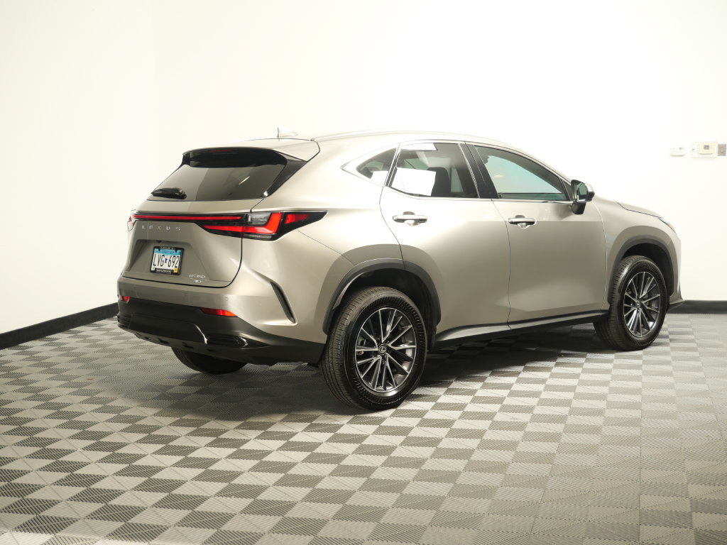 Used 2024 Lexus NX 350 AWD w/ Vision Package image 8