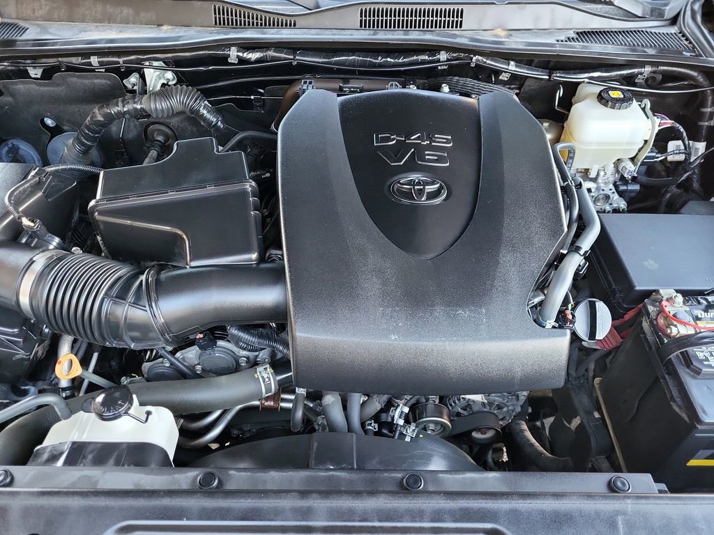 Used 2019 Toyota Tacoma TRD Off-Road image 20