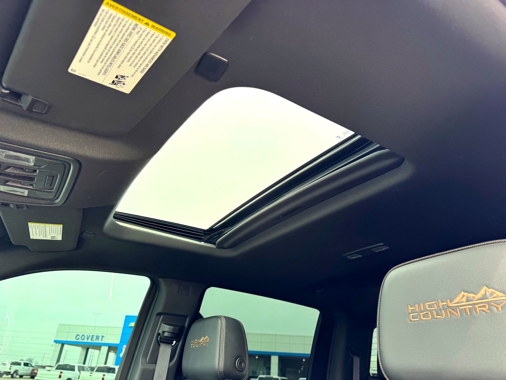 Used 2023 Chevrolet Silverado 1500 High Country w/ High Country Premium Package image 13