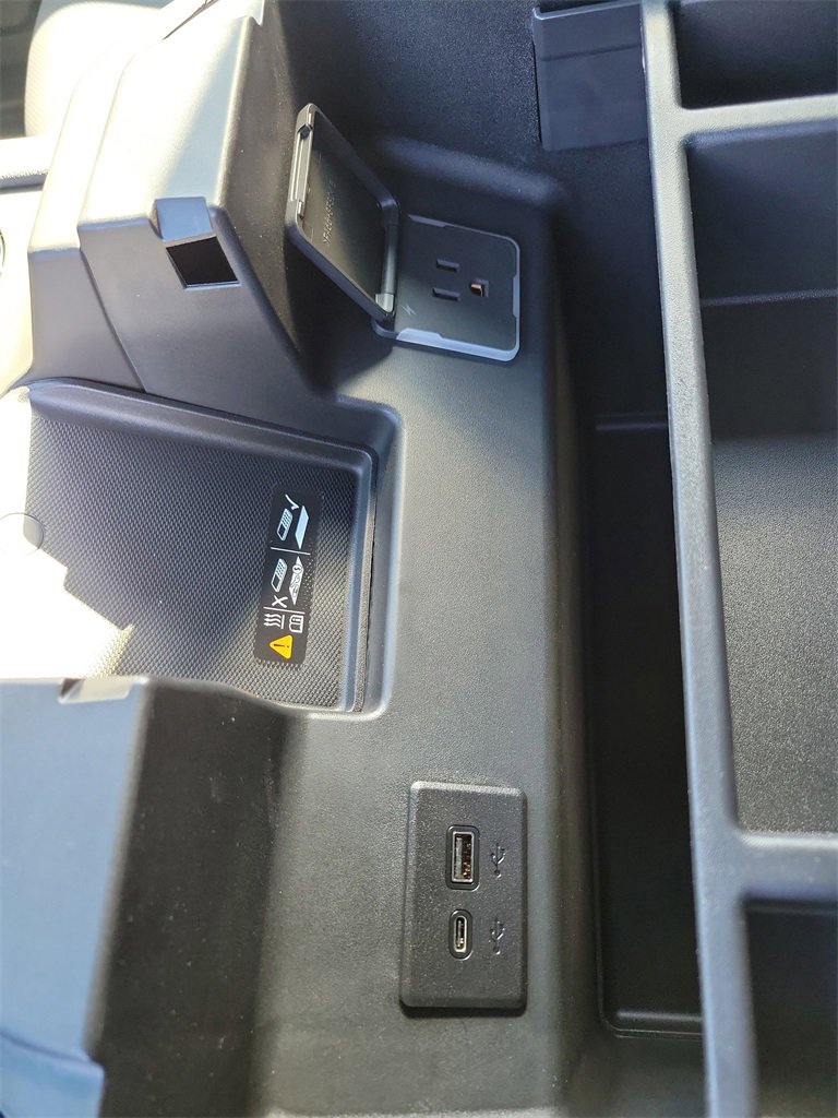 New 2026 GMC Sierra 1500 AT4 w/ AT4 Premium Package image 36