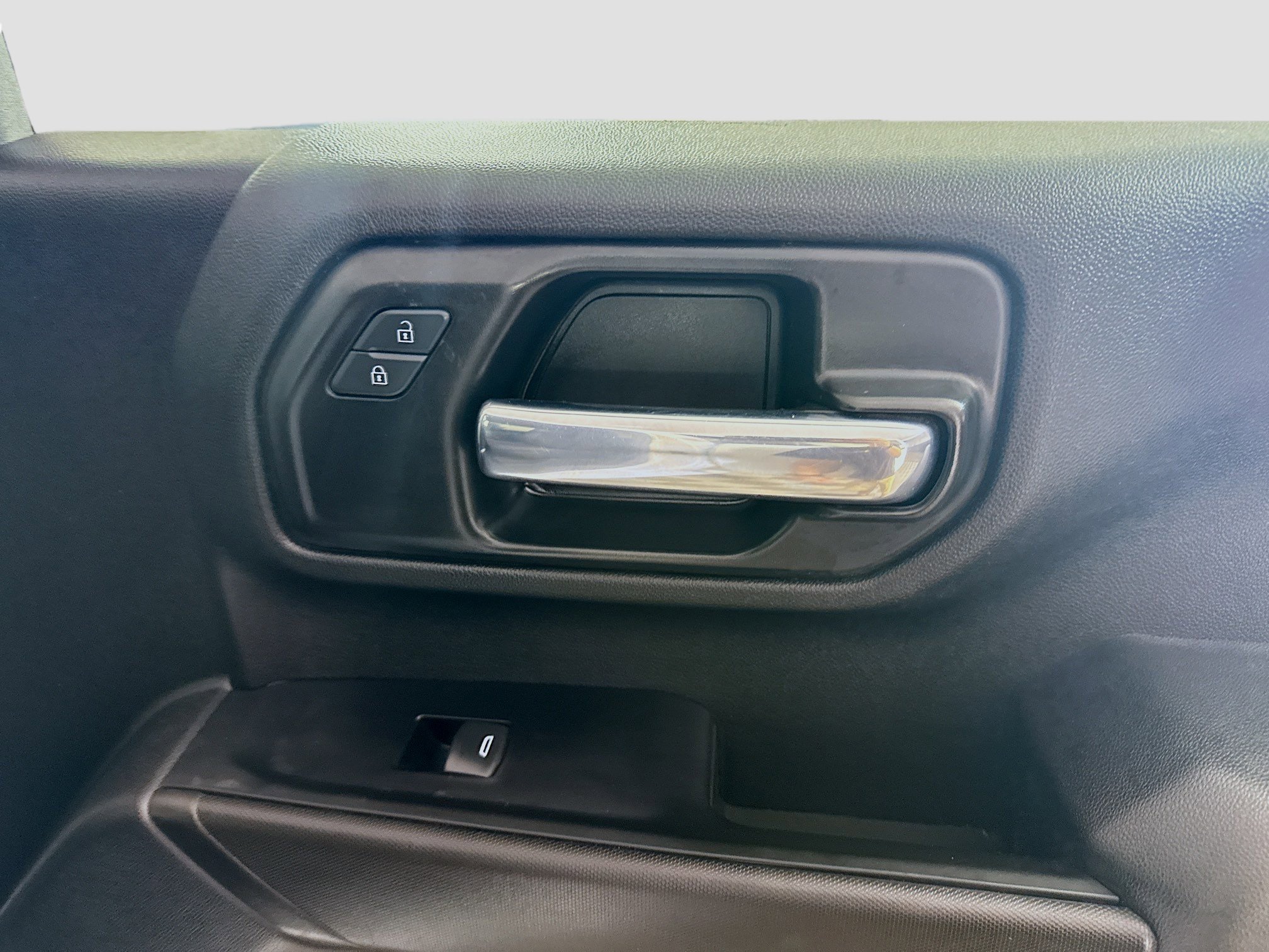 Used 2024 Chevrolet Silverado 2500 Custom w/ Custom Value Package image 30