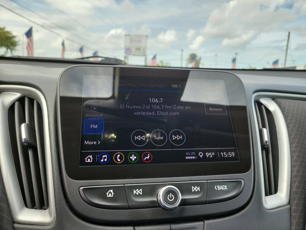 Used 2023 Chevrolet Malibu LT FWD image 25