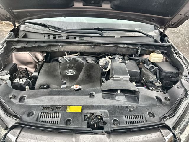 Used 2018 Toyota Highlander Limited image 34