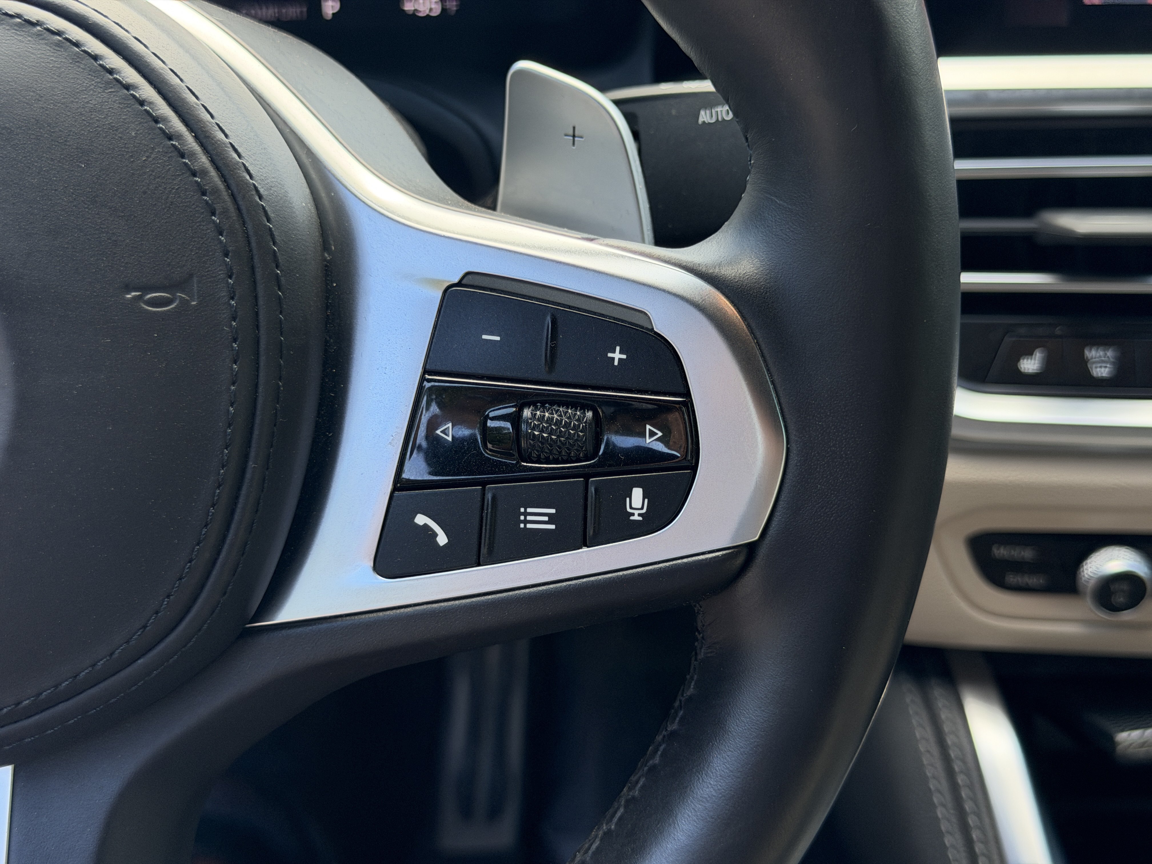 Used 2022 BMW M440i Convertible RWD image 24