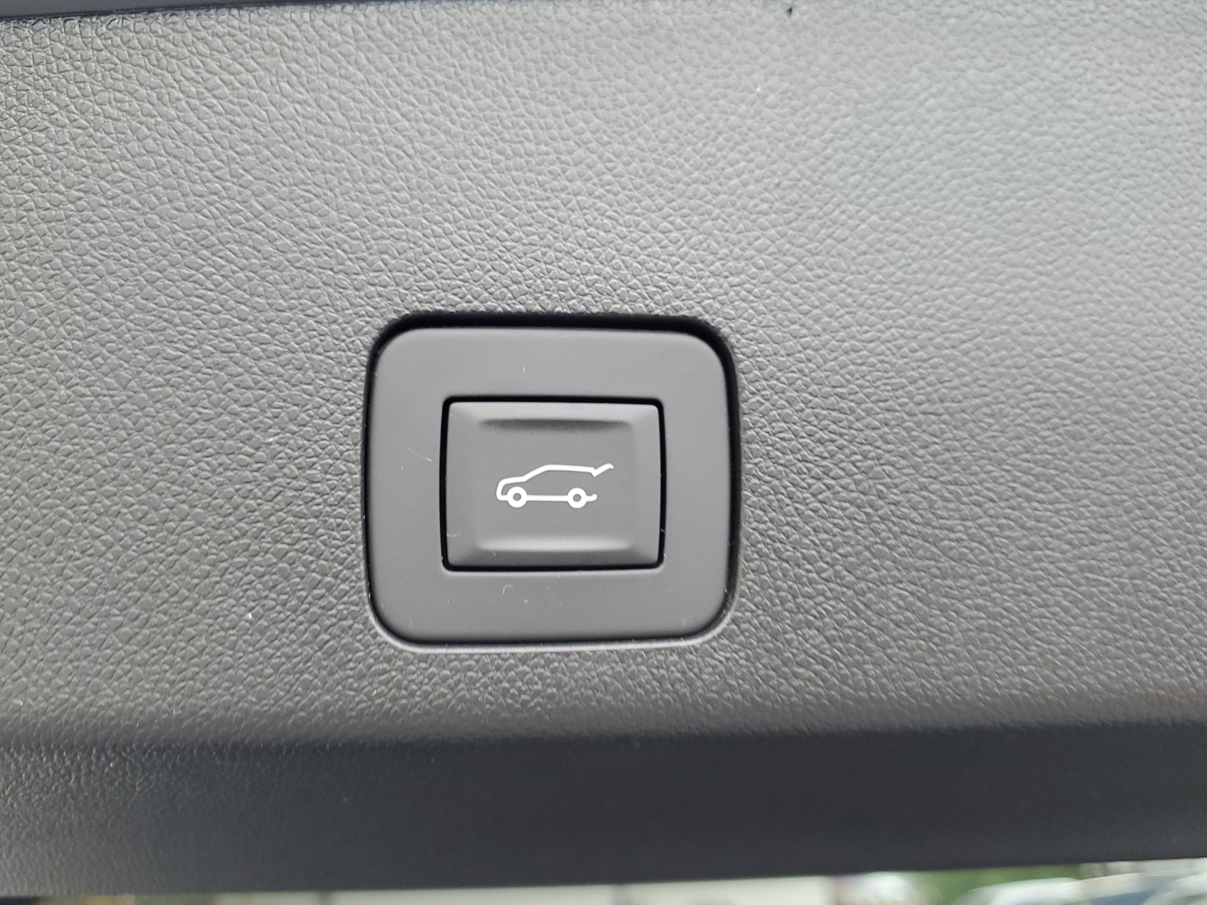 Used 2025 Buick Encore GX Sport Touring w/ Advanced Technology Package image 10