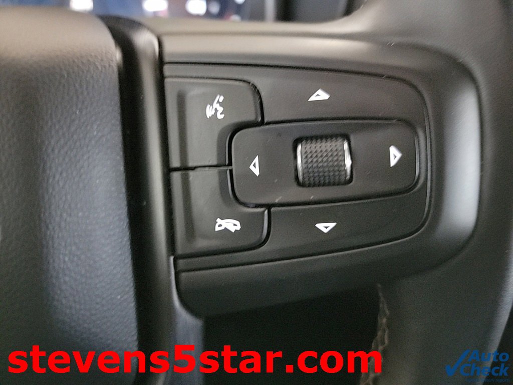 Used 2024 GMC Yukon AT4 image 21